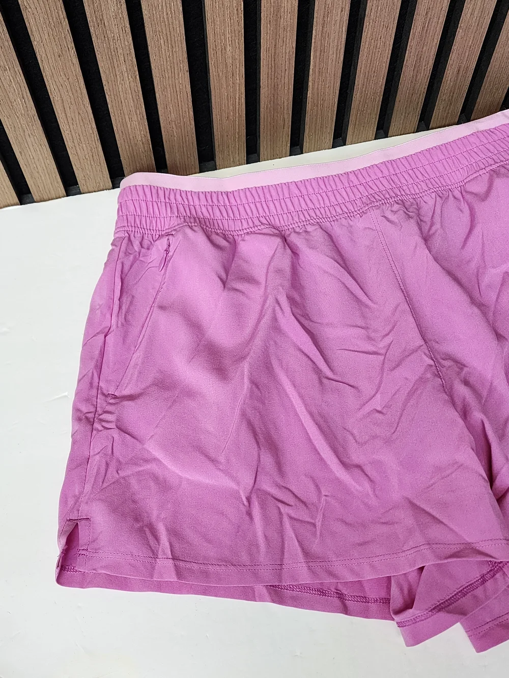 Tek Gear Workout Gear Mid Rise Shorts Pink Women's Size L NEW